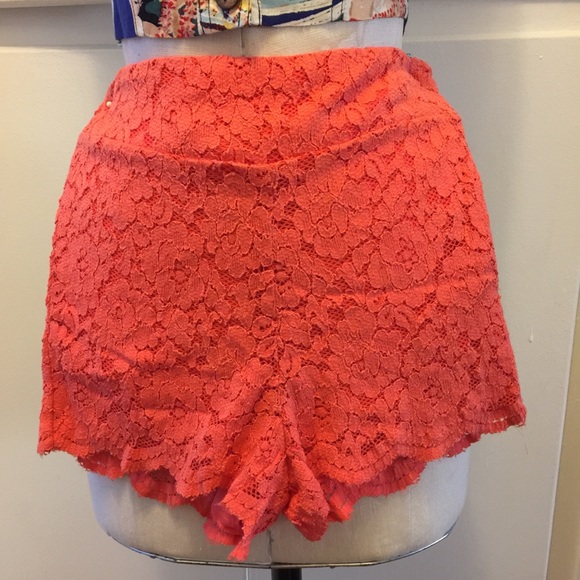 Free People lace stretch mini shorts XS - Picture 2 of 6